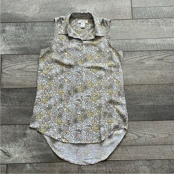 Rachel Zoe Size Small preppy Floral Button-Down Tank Top - Picture 3 of 6